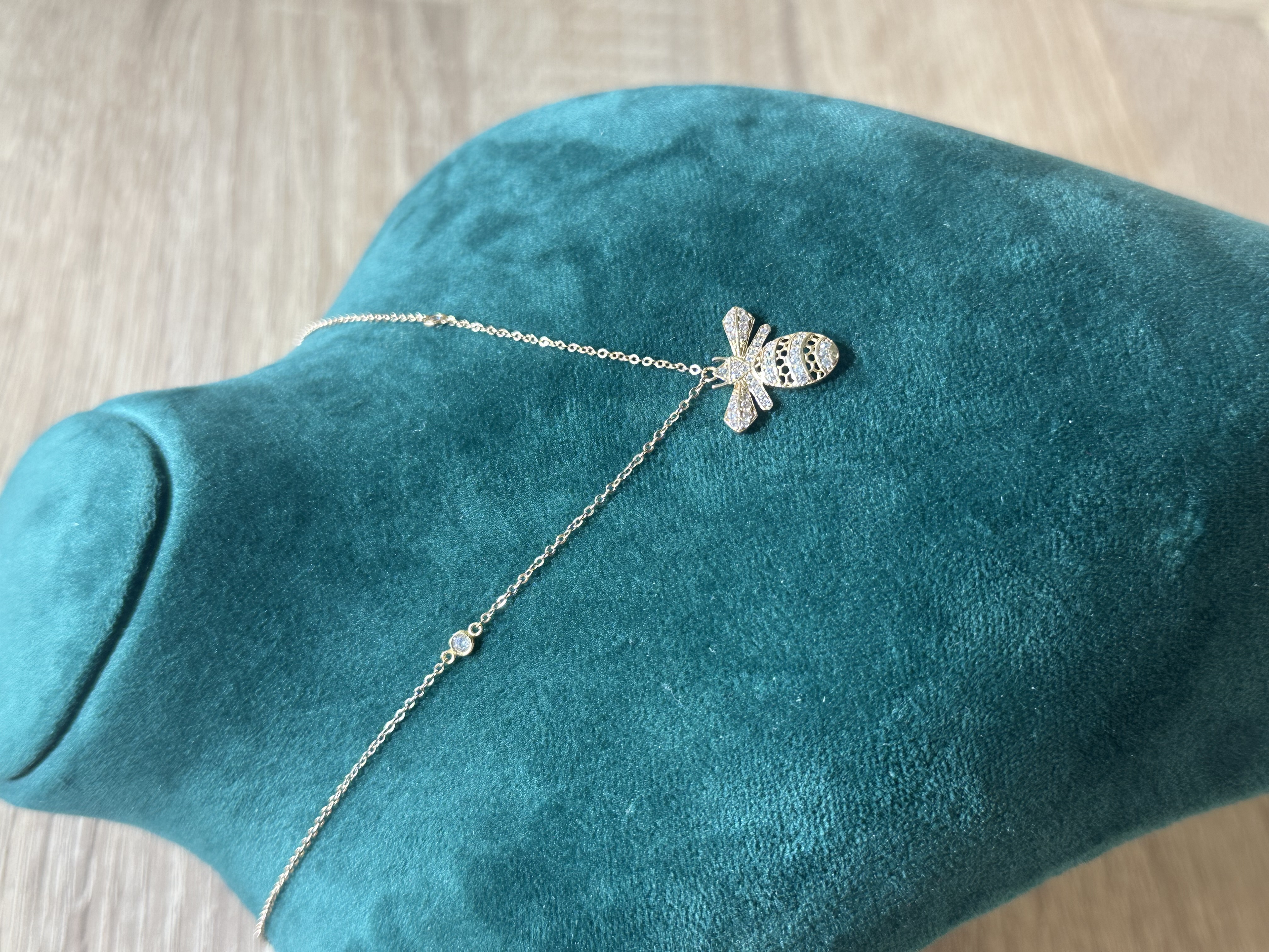  Collier Abeille Impériale